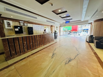 al roshad al majd hotel