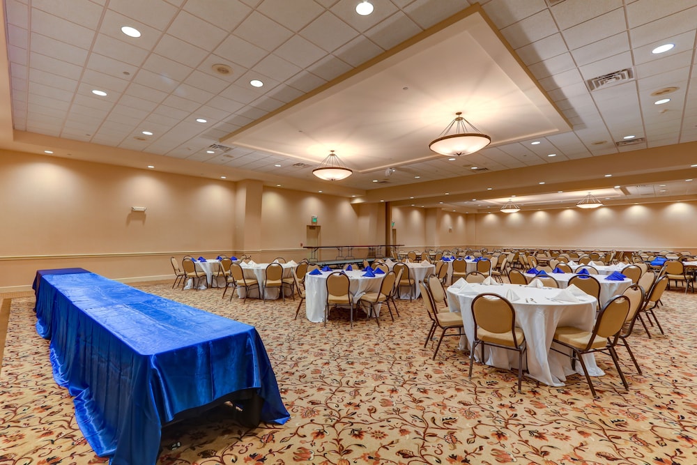 chateau resort and conference center