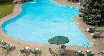 Chateau Resort & Conference Center,Monroe County>>Allentown,3 star