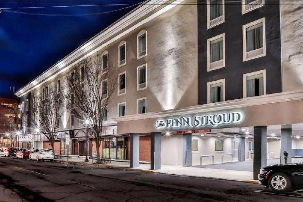 the penn stroud stroudsburg poconos ascend hotel collection