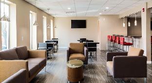 the penn stroud stroudsburg poconos ascend hotel collection