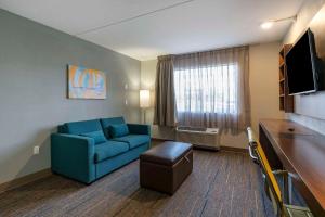 mainstay suites