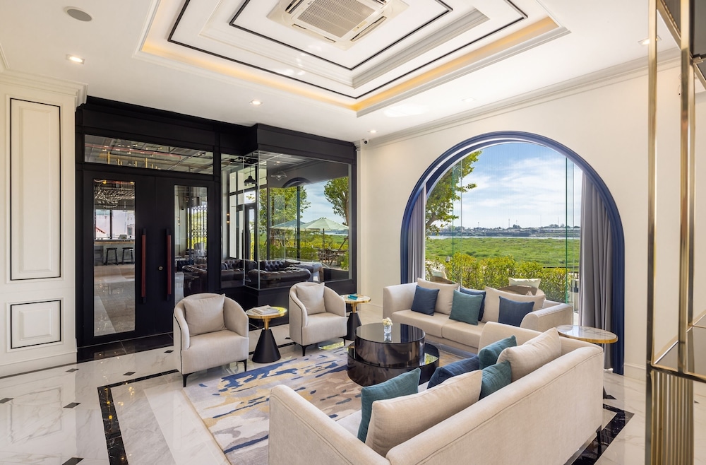 eastin hotel vientiane