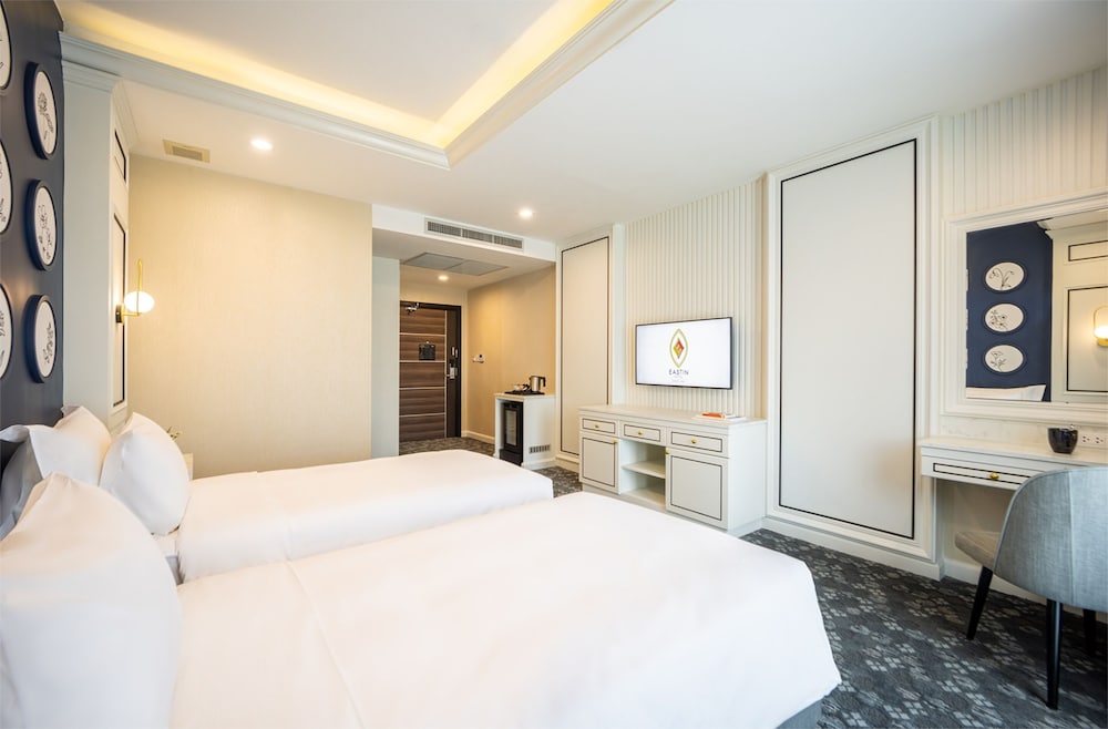 eastin hotel vientiane