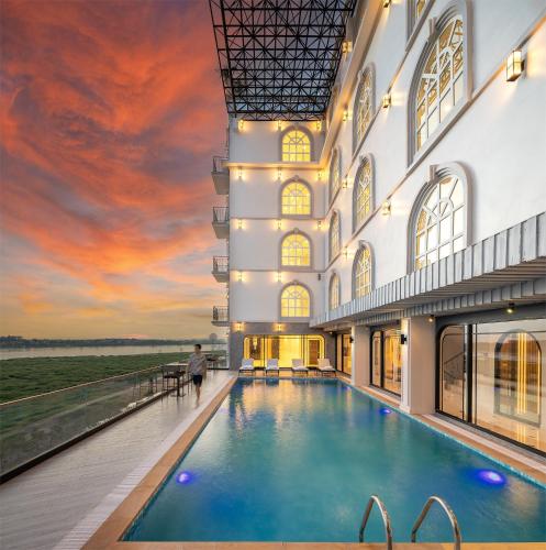 eastin hotel vientiane