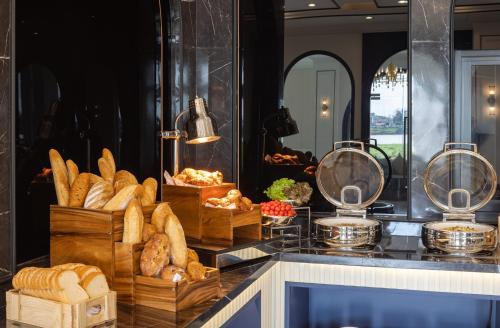 eastin hotel vientiane