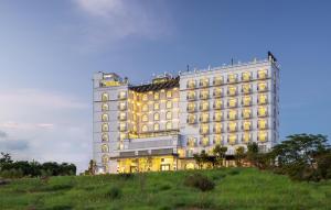 eastin hotel vientiane