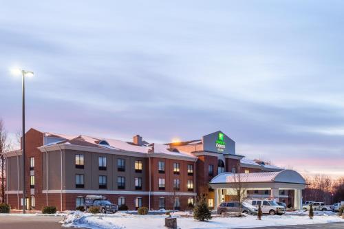 holiday inn express hotel and suites white haven l