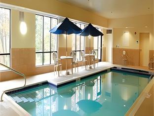 holiday inn express hotel and suites white haven l