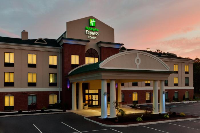 holiday inn express hotel and suites white haven l