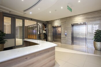 sandton smart apartment sixteen