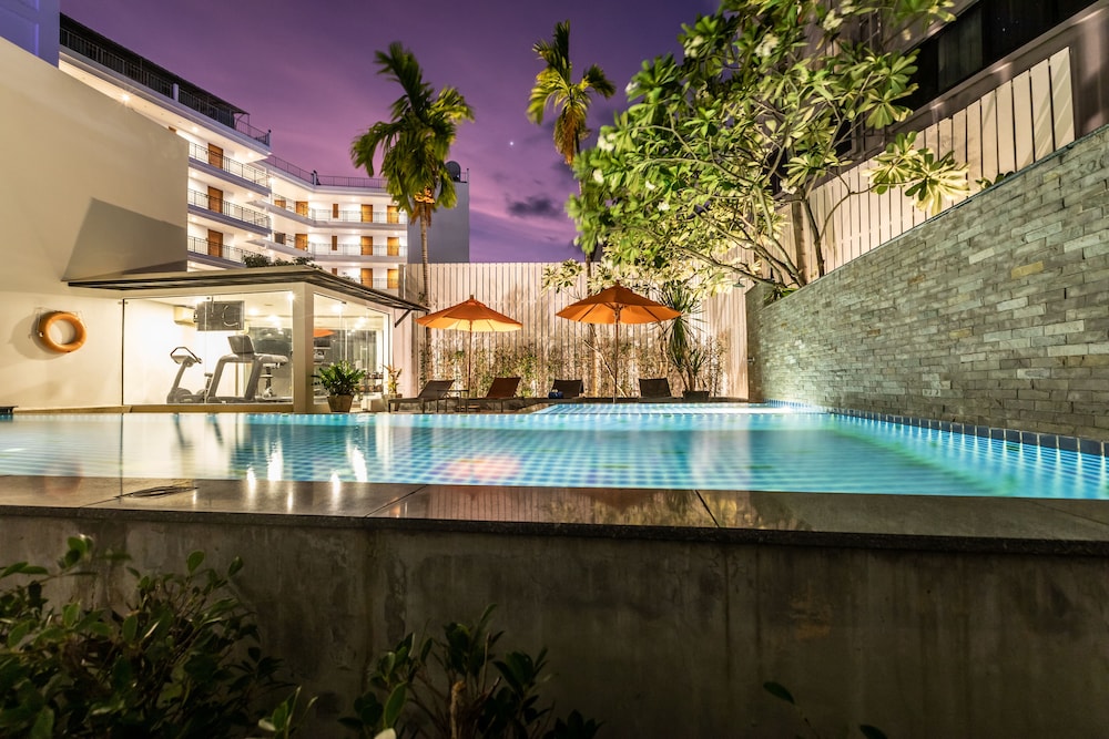 citrus patong hotel by compass hospitality