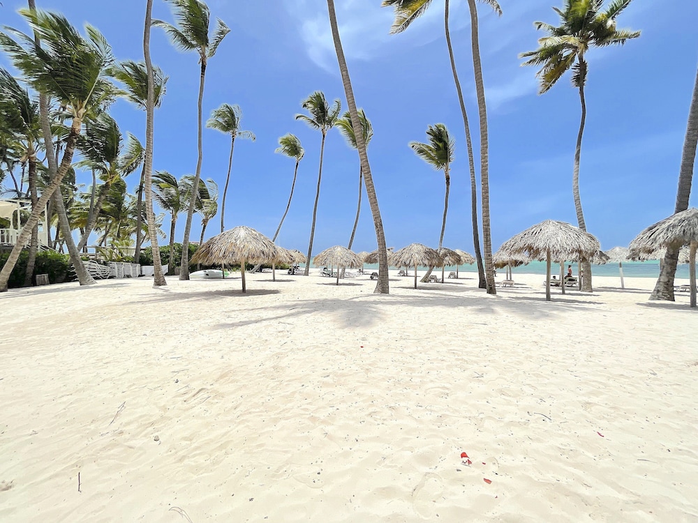 relax studios deluxe pool wifi beach