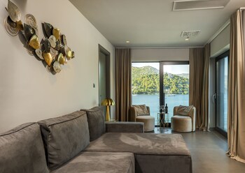 marinus beach hotel