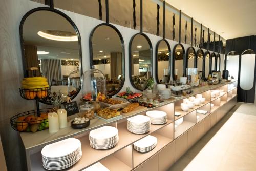 marinus beach hotel