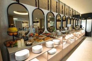 marinus beach hotel