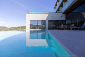 marinus beach hotel
