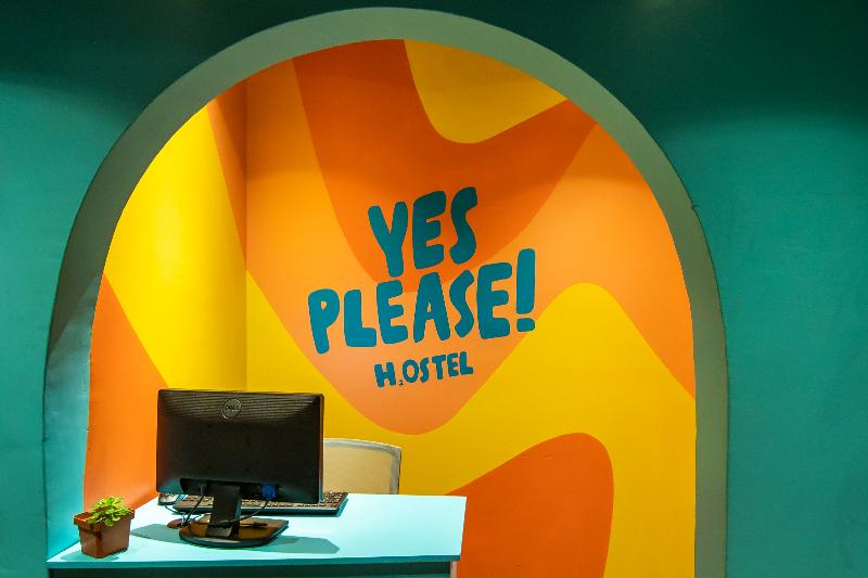 yes please hostel