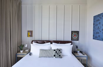 waymores guest house and casual club