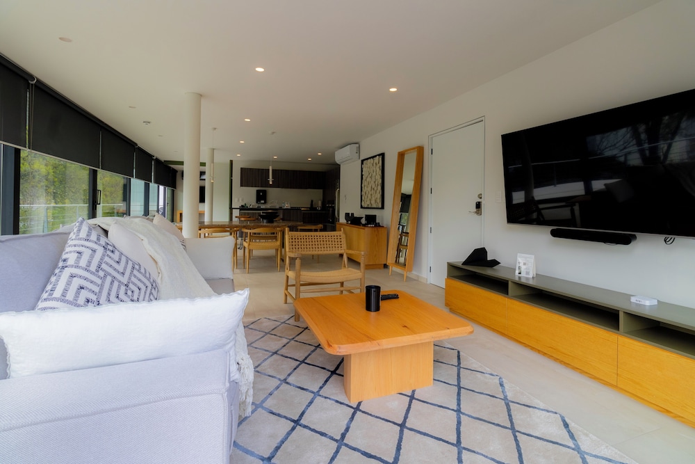 capitalia luxury apartments dumas