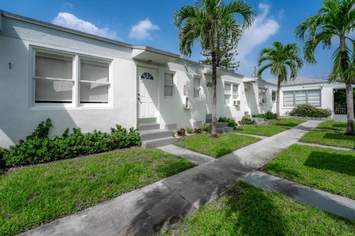 praia hotel boutique and apartments hollywood