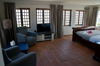 quill gardens estate