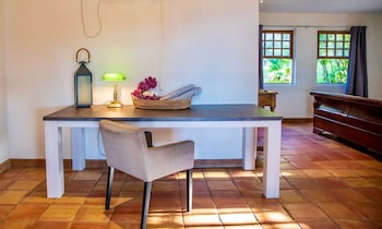 quill gardens estate