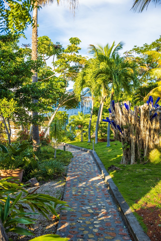 quill gardens estate