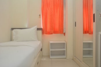 Comfy And Best Deal 2Br At Green Pramuka City Apartment,,0 star
