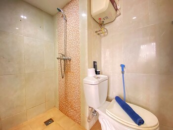 spacious 2br at jarrdin cihampelas apartment