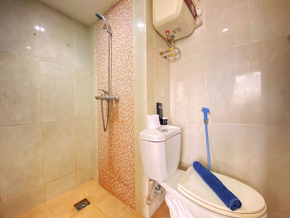 spacious 2br at jarrdin cihampelas apartment