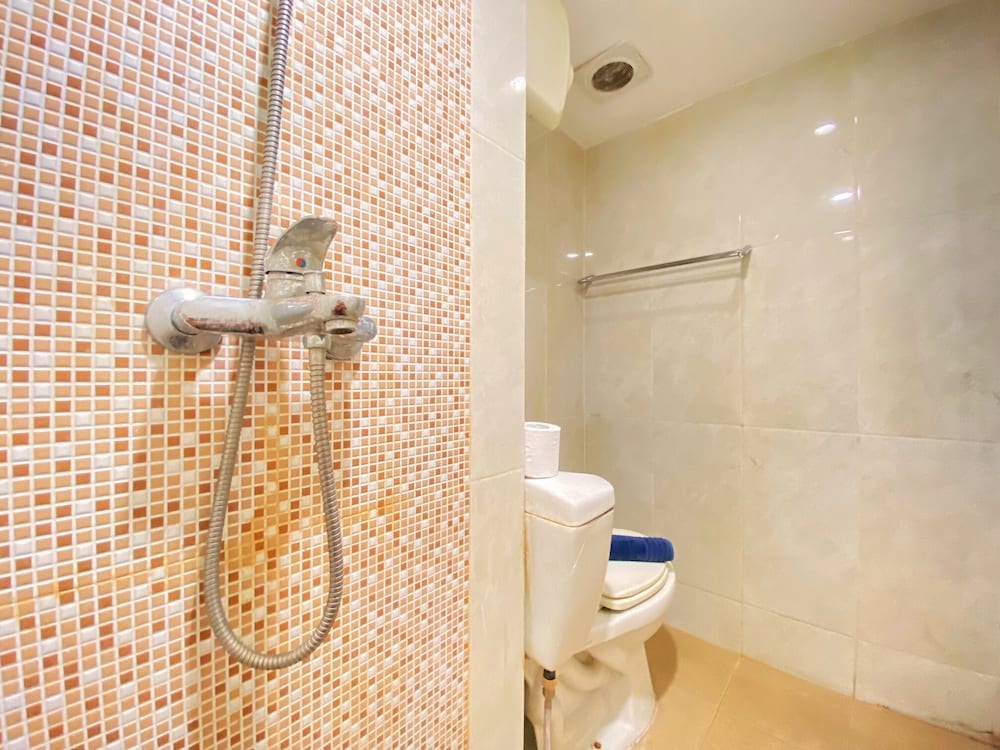 spacious 2br at jarrdin cihampelas apartment