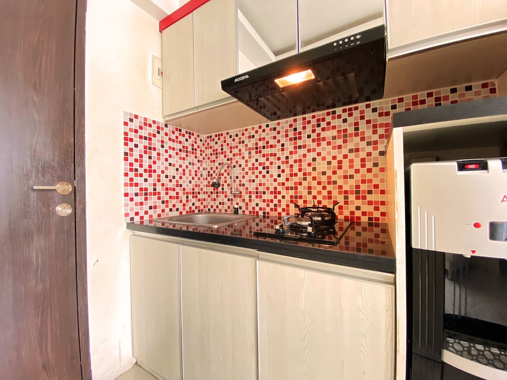 spacious 2br at jarrdin cihampelas apartment