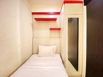 spacious 2br at jarrdin cihampelas apartment