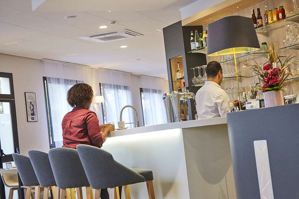 kyriad paris ouest bezons la defense