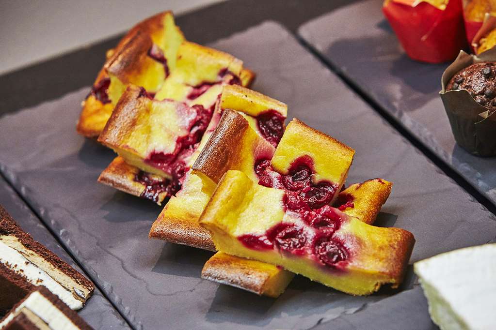 kyriad paris ouest bezons la defense