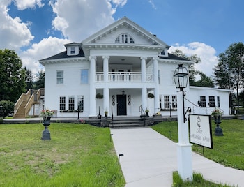 The Hidden Inn,,3 star