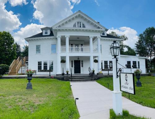 The Hidden Inn,,3 star