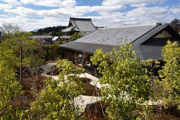 aoi suites at nanzenji kan un an