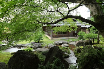 aoi suites at nanzenji kan un an
