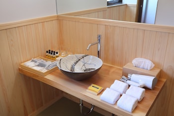 aoi suites at nanzenji kan un an