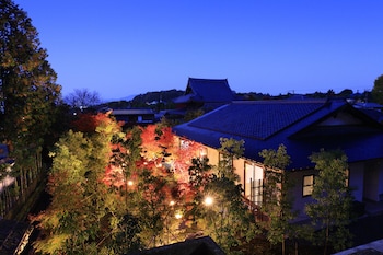 aoi suites at nanzenji kan un an