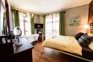 Hotel-Img