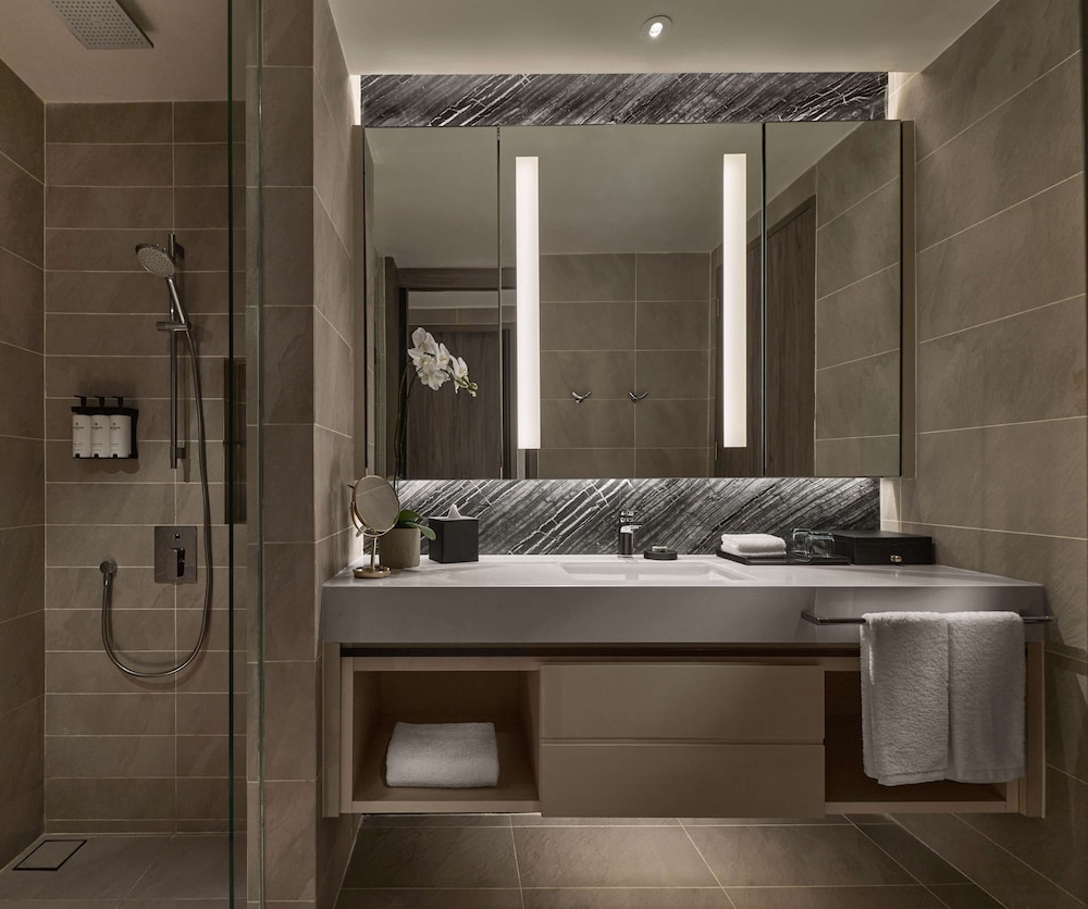 pan pacific serviced suites kuala lumpur