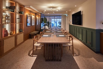 via sants hotel barcelona tapestry collection by hilton