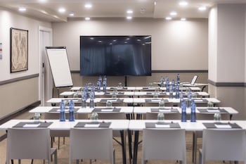 via sants hotel barcelona tapestry collection by hilton