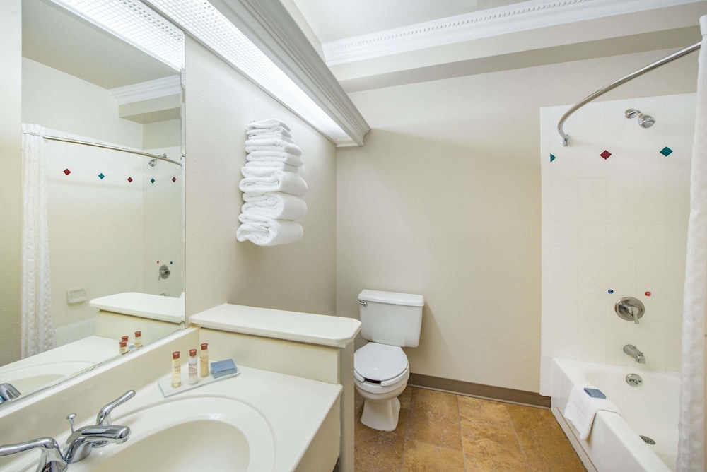 hawthorn extended stay by wyndham el paso