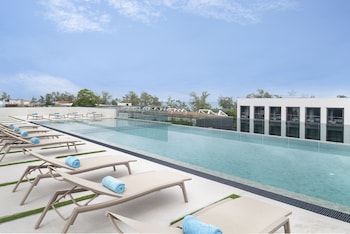 jonox phuket karon hotel