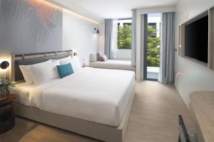 jonox phuket karon hotel
