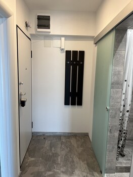 cozy 2 room penthouse lakeview w14